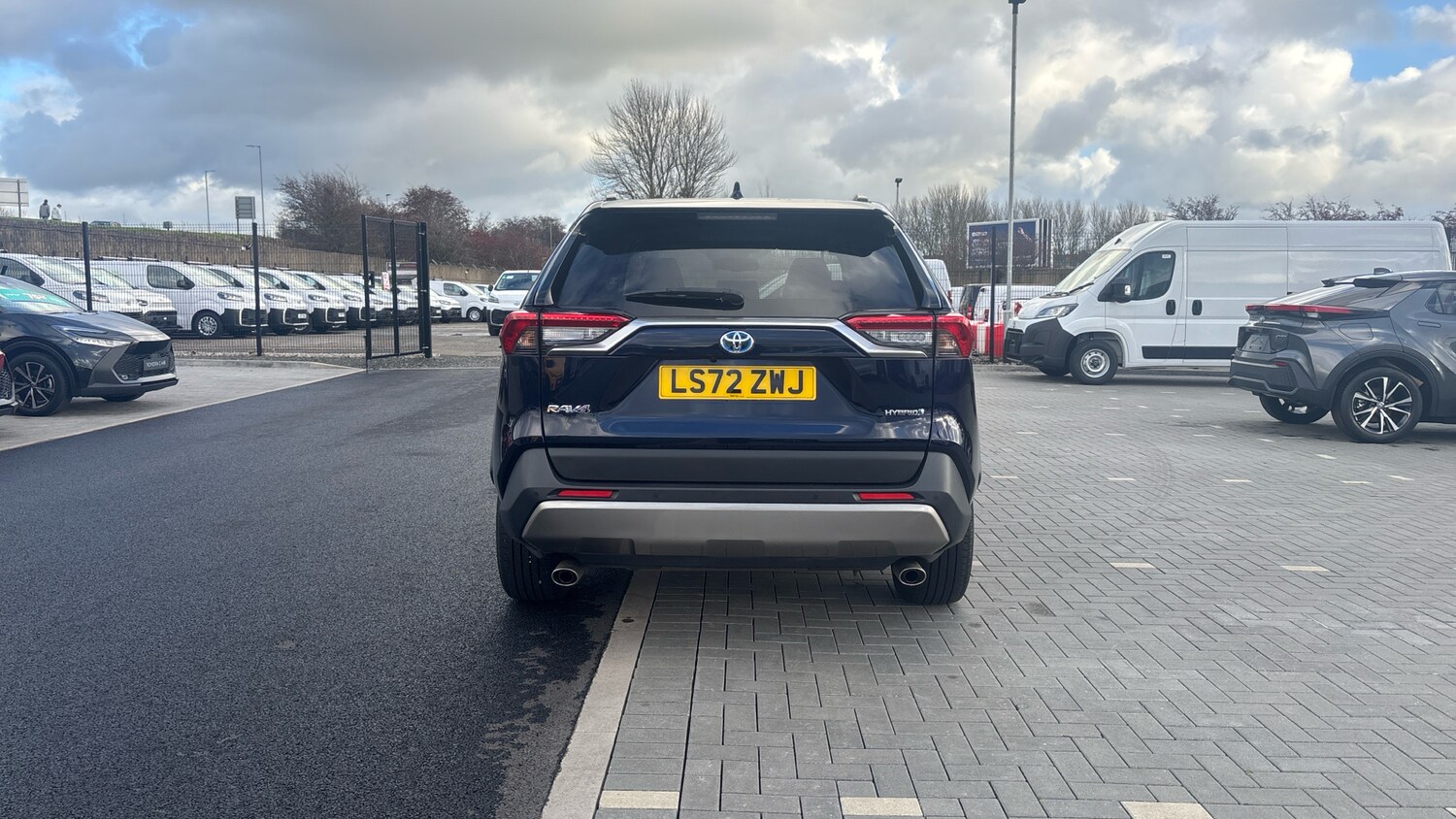 Used Toyota RAV4 2022 for sale - 76322452: Photo 19