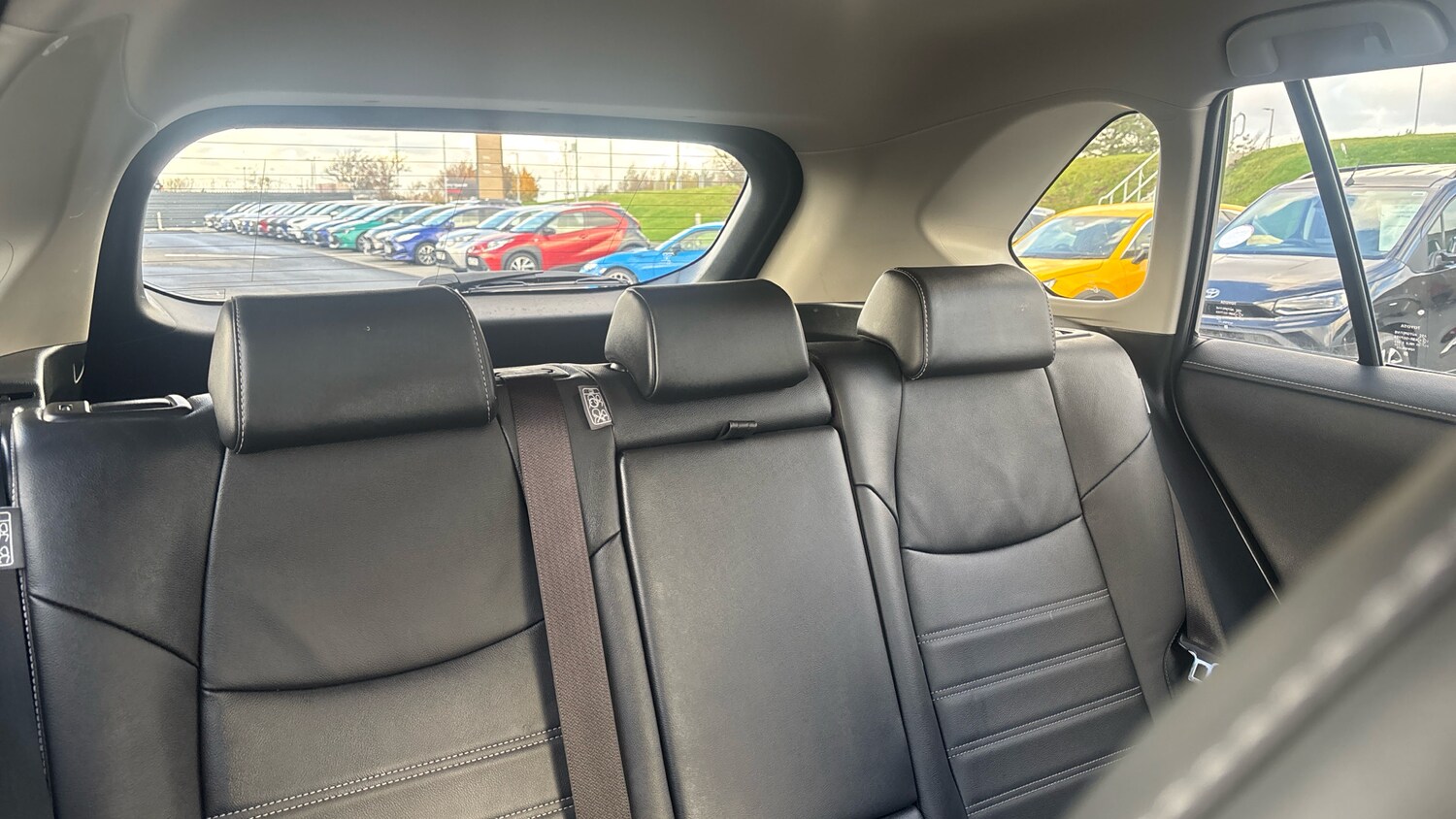 Used Toyota RAV4 2022 for sale - 76322452: Photo 23