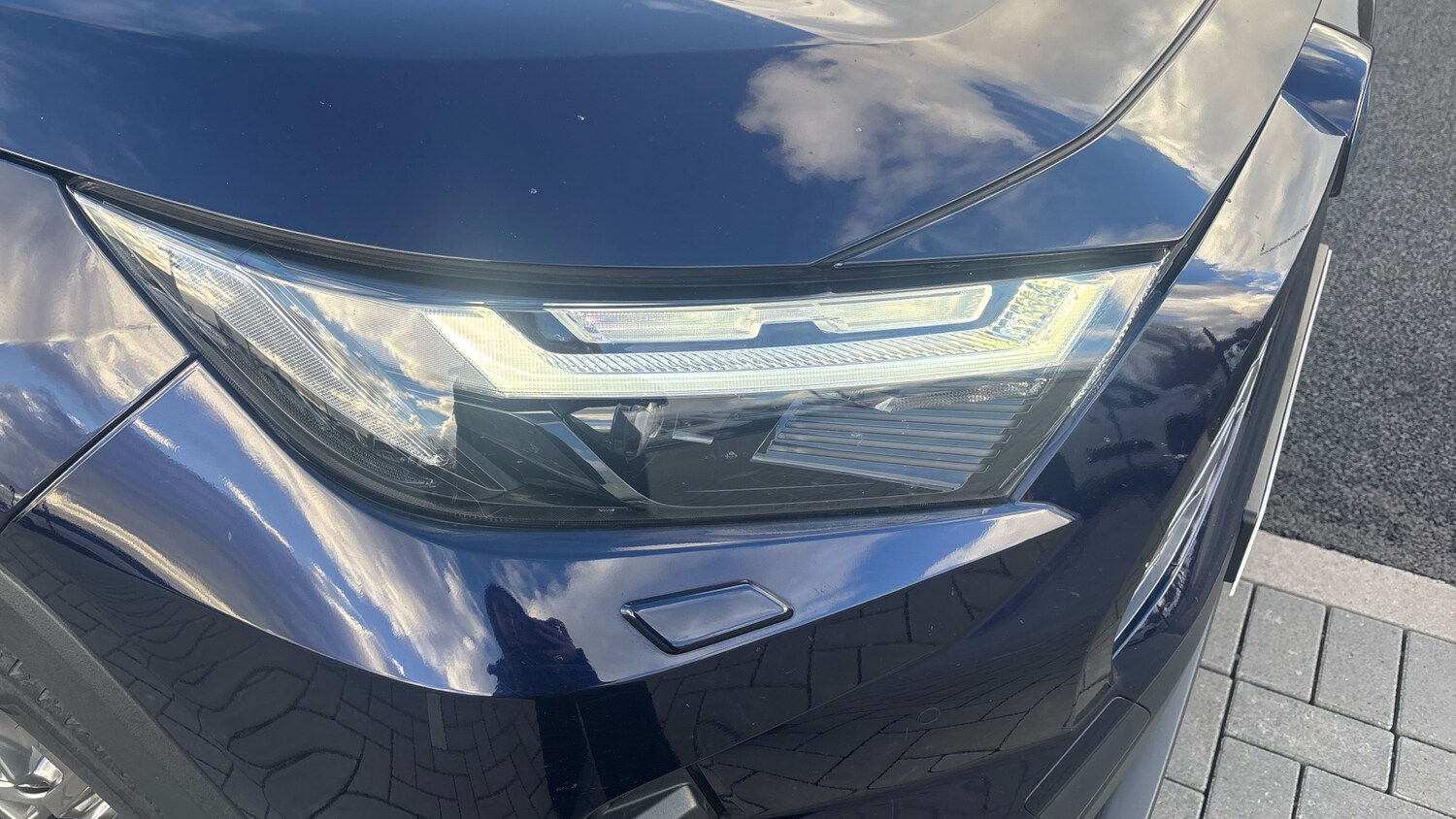 Used Toyota RAV4 2022 for sale - 76322452: Photo 32