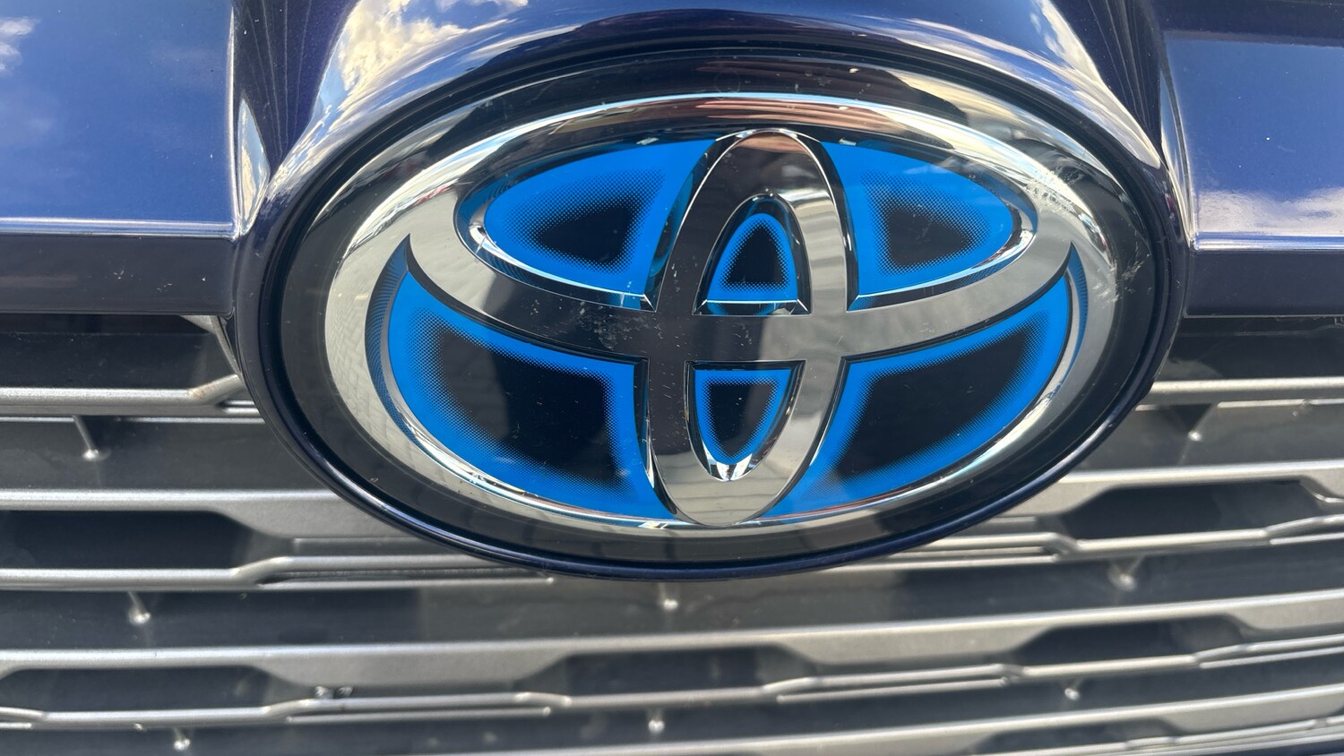 Used Toyota RAV4 2022 for sale - 76322452: Photo 33