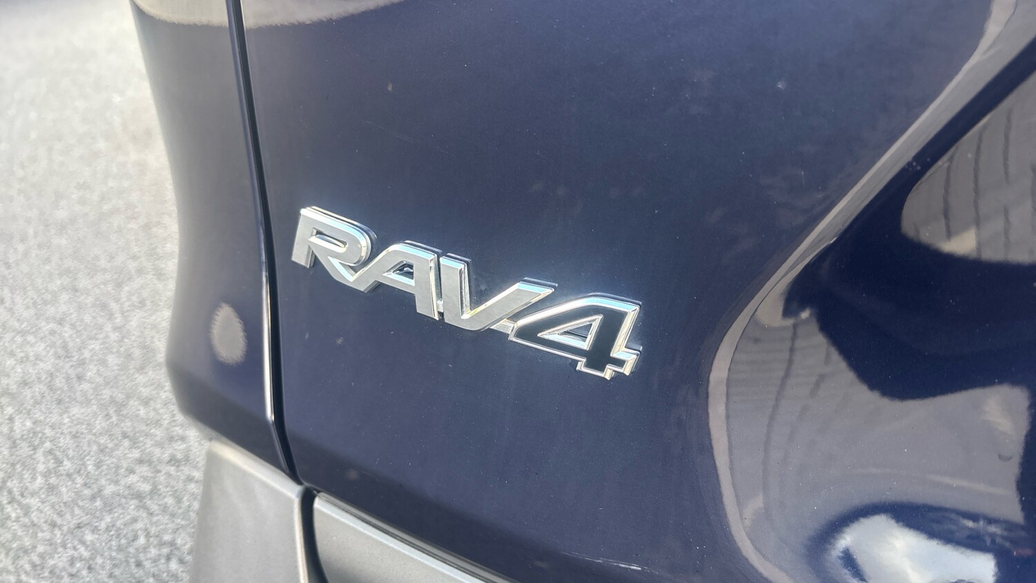 Used Toyota RAV4 2022 for sale - 76322452: Photo 40