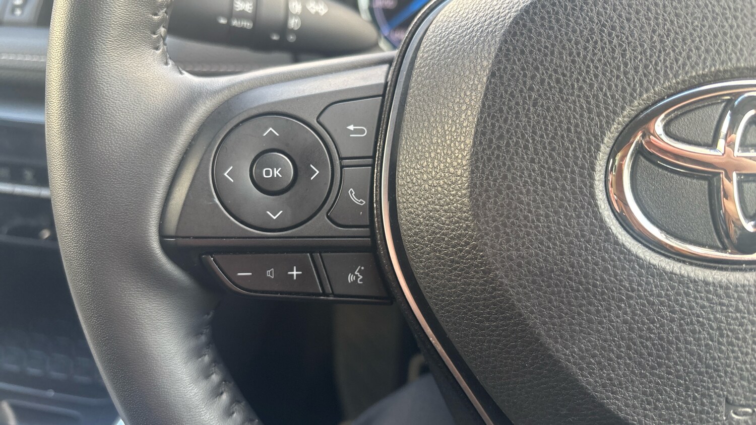 Used Toyota RAV4 2022 for sale - 76322452: Photo 51