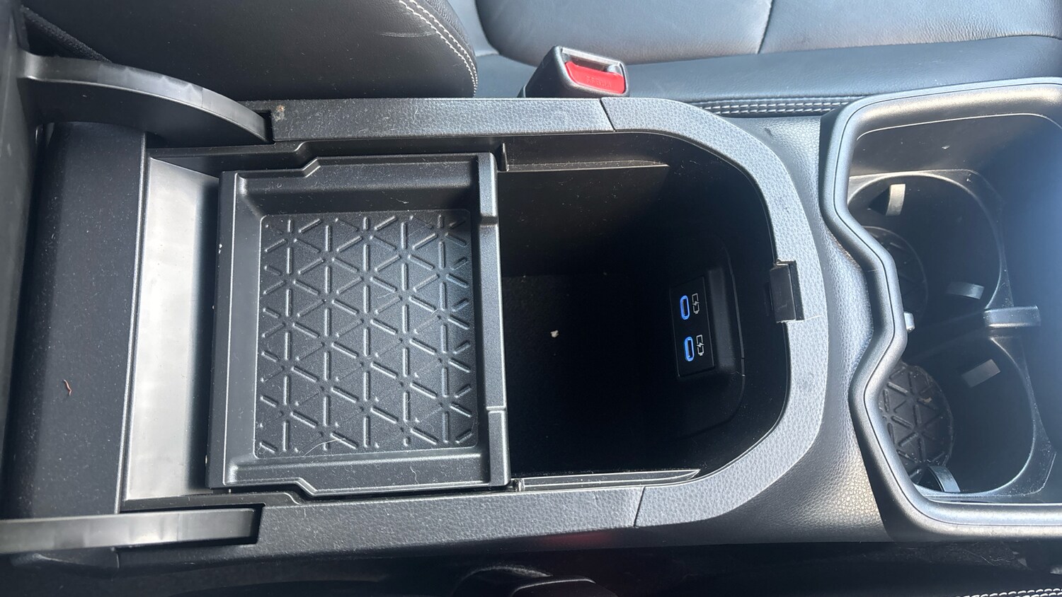 Used Toyota RAV4 2022 for sale - 76322452: Photo 62