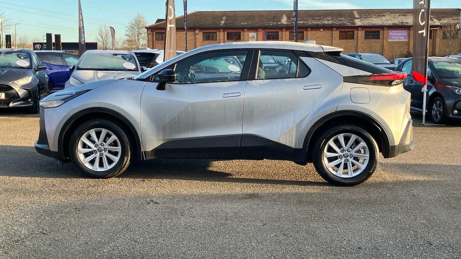 Used Toyota C-HR 2024 for sale - 77662456: Photo 17