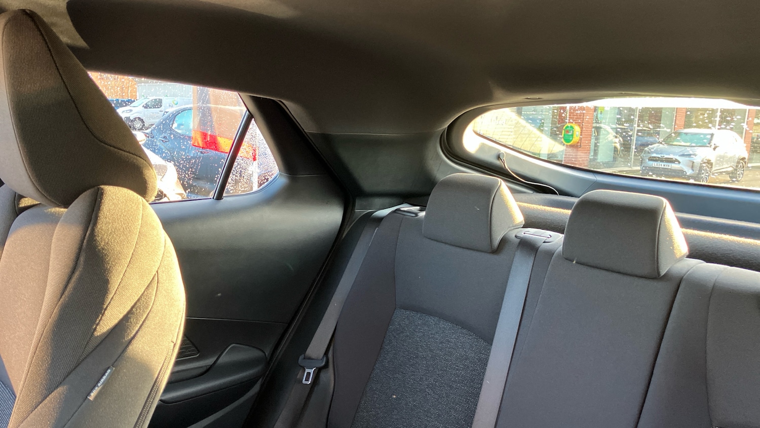 Used Toyota C-HR 2024 for sale - 77662456: Photo 24