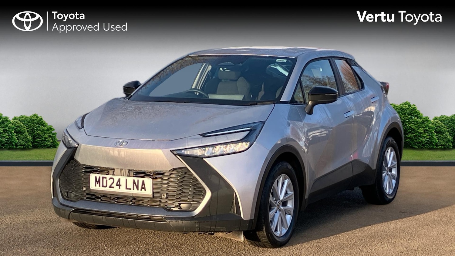 Used Toyota C-HR 2024 for sale - 77662456: Photo 3