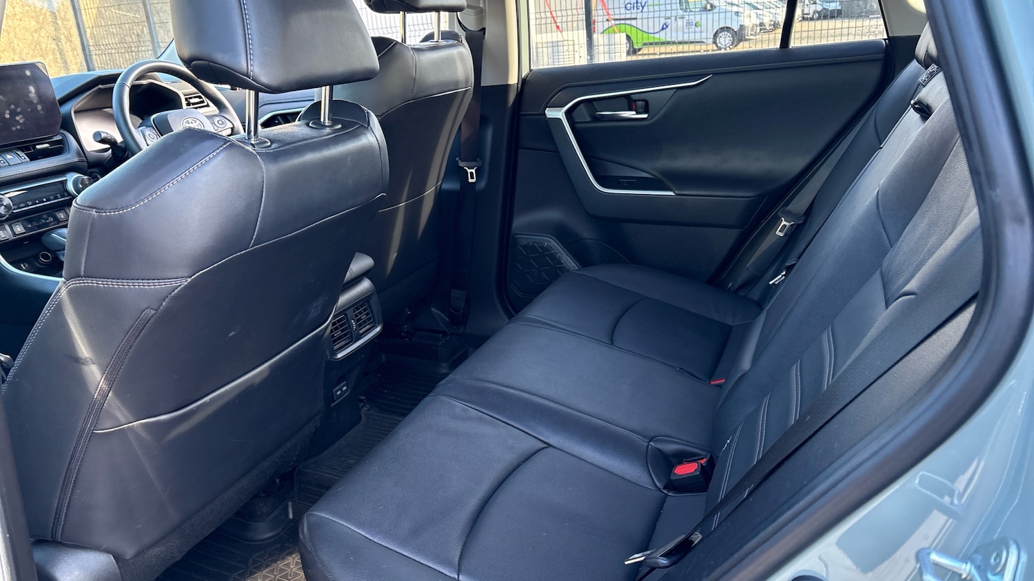 Used Toyota RAV4 2023 for sale - 77665510: Photo 13