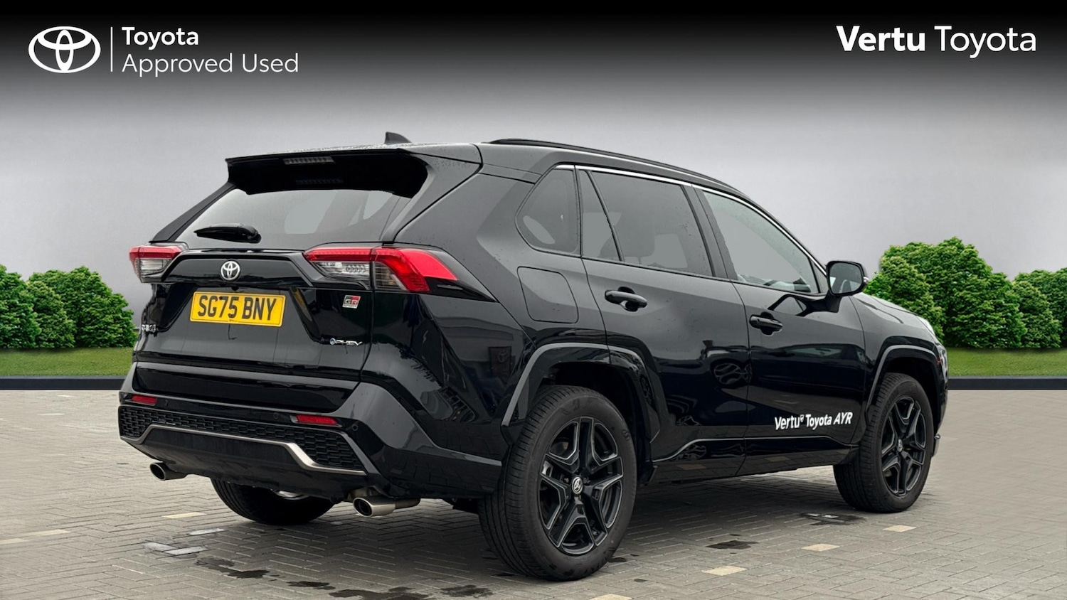 Used Toyota RAV4 2025 for sale - 76948185: Photo 2