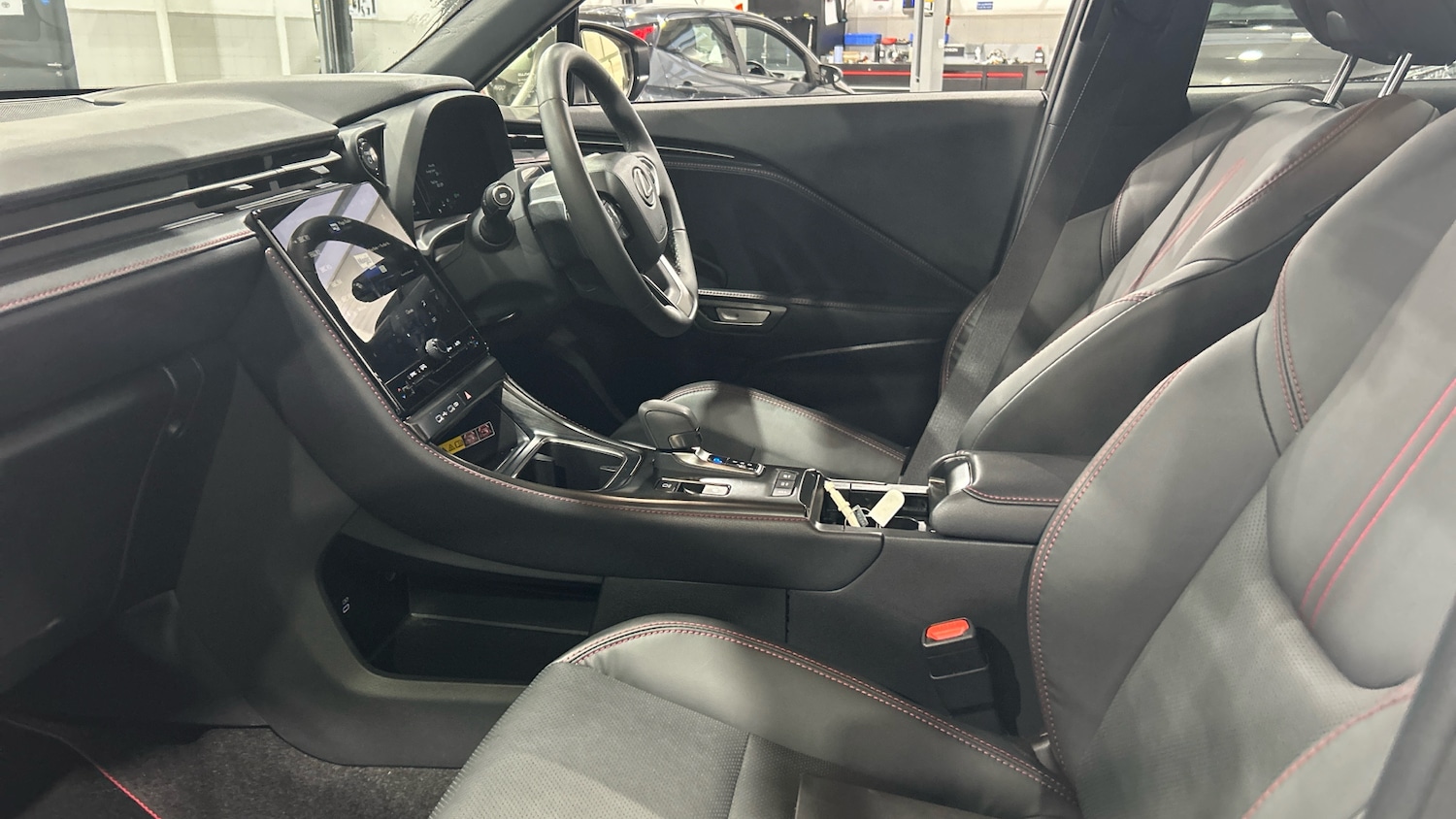 Used Lexus LBX 2024 for sale - 77492424: Photo 10