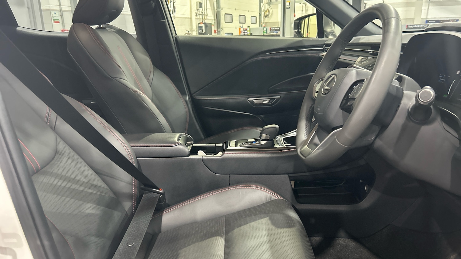 Used Lexus LBX 2024 for sale - 77492424: Photo 11