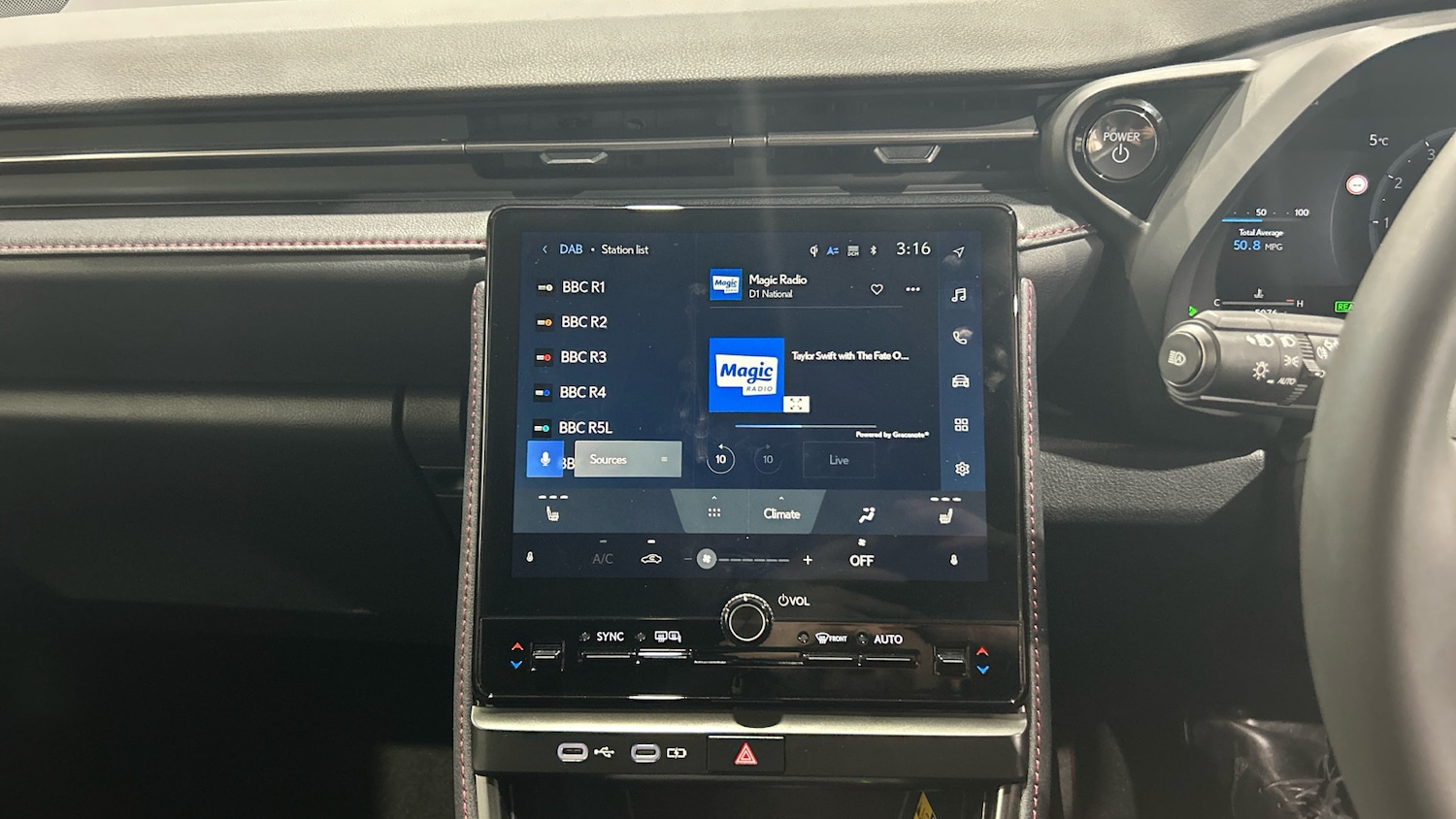 Used Lexus LBX 2024 for sale - 77492424: Photo 23