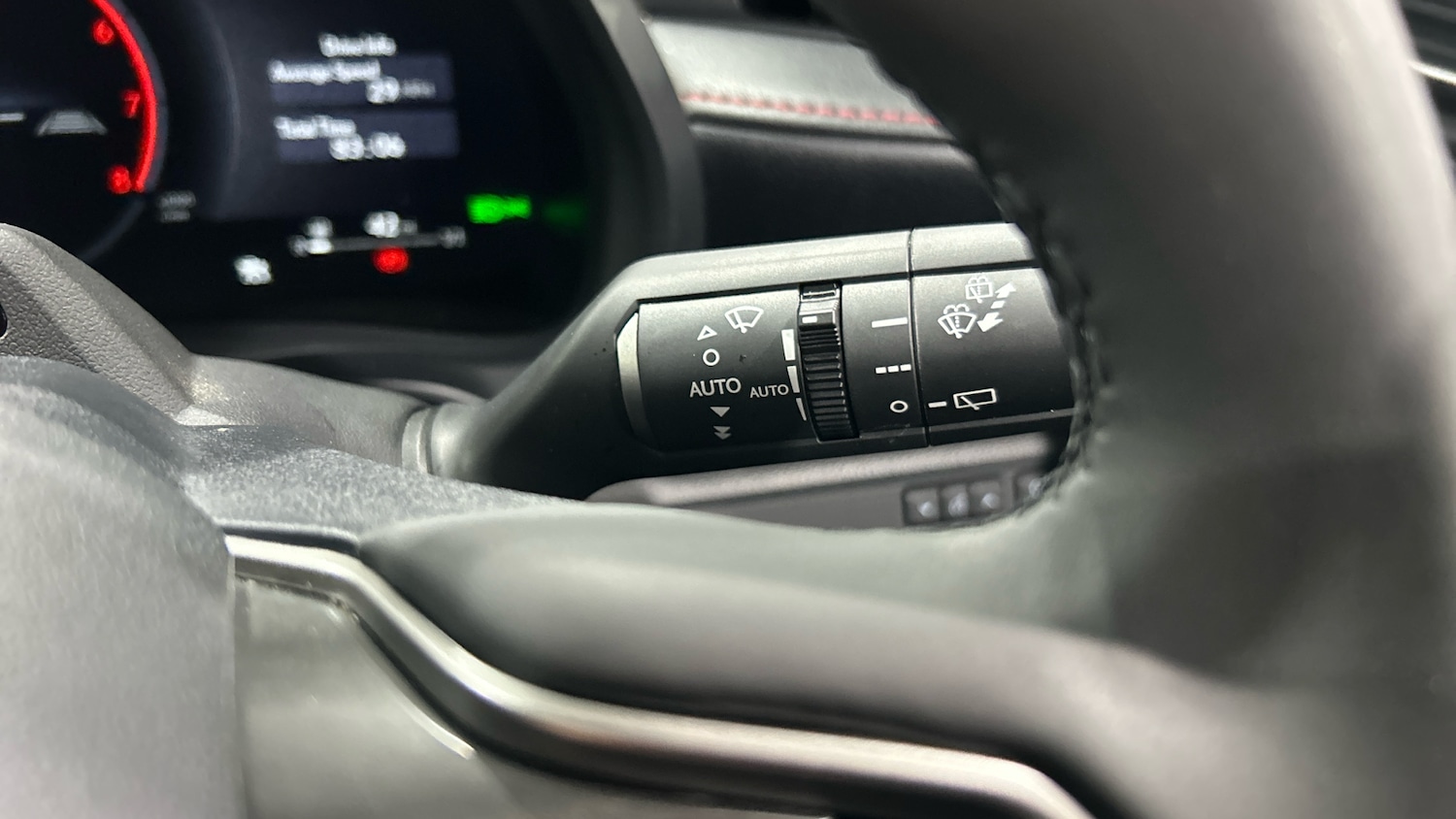 Used Lexus LBX 2024 for sale - 77492424: Photo 33