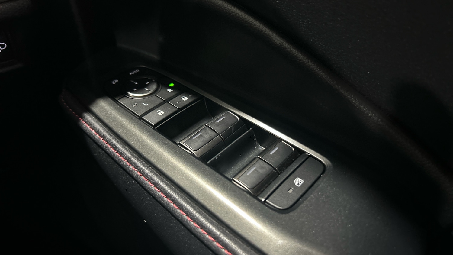 Used Lexus LBX 2024 for sale - 77492424: Photo 41