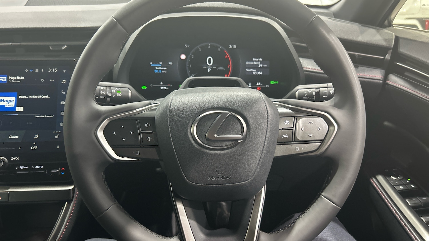 Used Lexus LBX 2024 for sale - 77492424: Photo 8