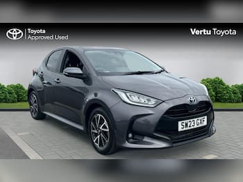 Used Toyota Yaris 2023 for sale - 79705878: Photo