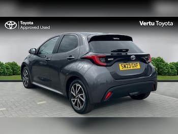 Used Toyota Yaris 2023 for sale - 79705878: Photo