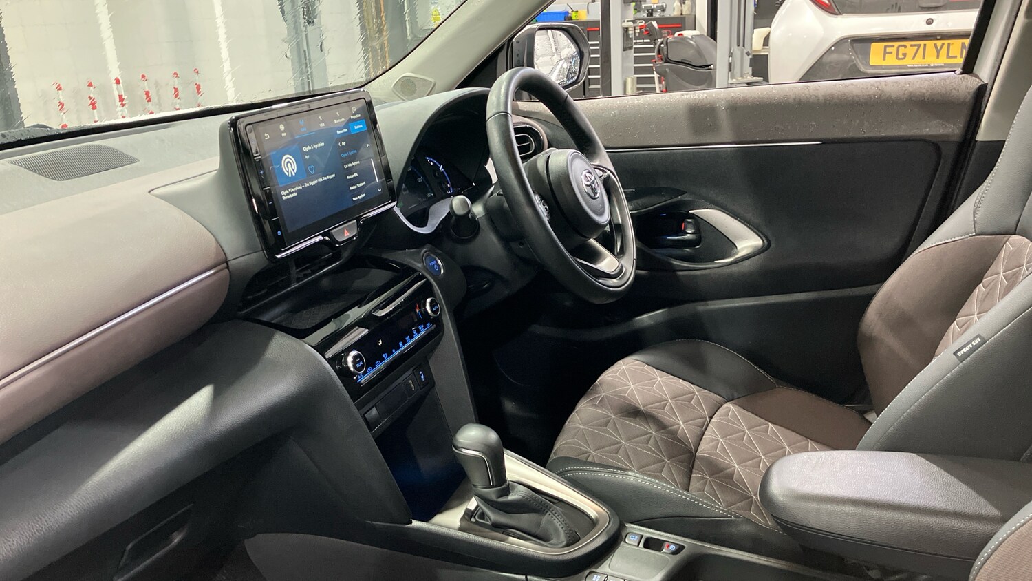 Used Toyota Yaris Cross 2024 for sale - 76374600: Photo 10