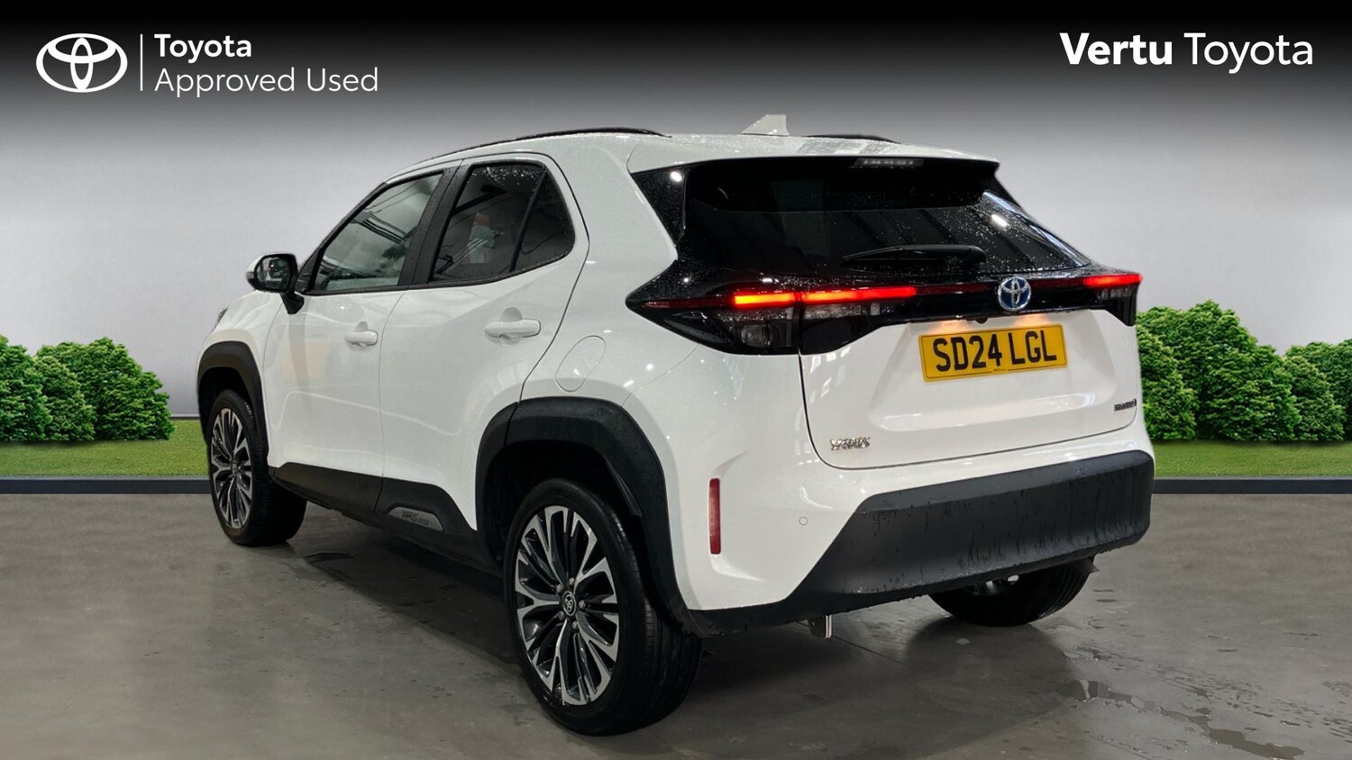 Used Toyota Yaris Cross 2024 for sale - 76374600: Photo 4