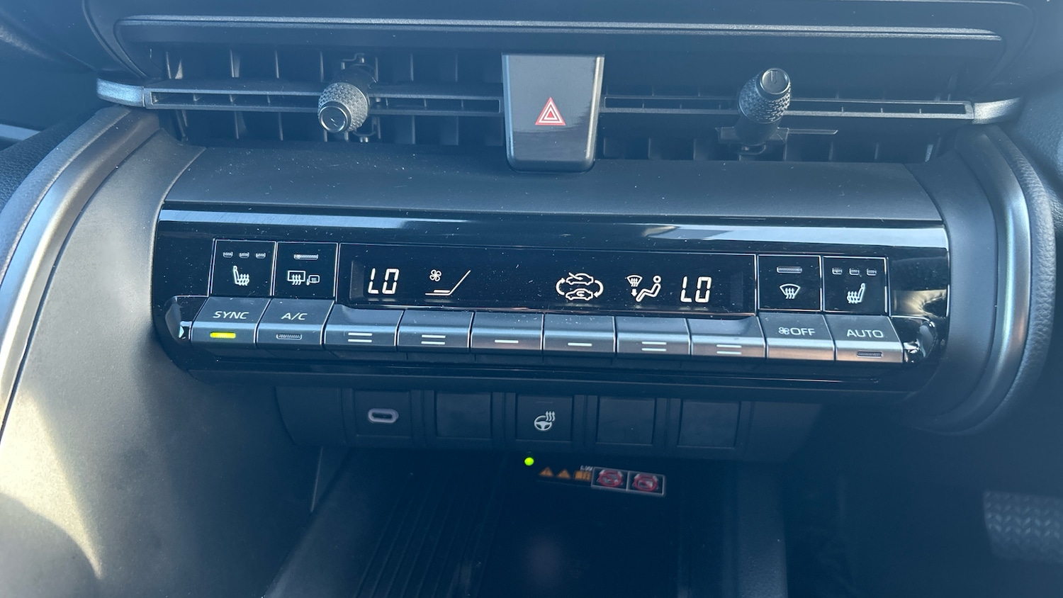 Used Toyota C-HR 2025 for sale - 77431561: Photo 25