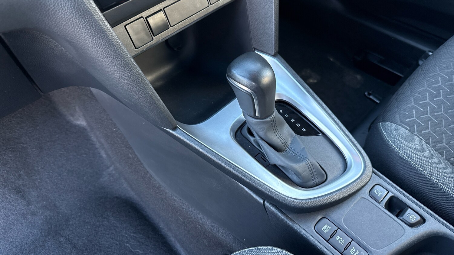 Used Toyota Yaris Cross 2023 for sale - 77730759: Photo 13