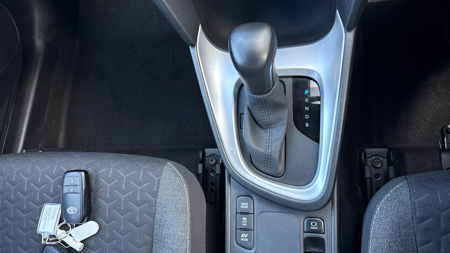 Used Toyota Yaris Cross 2023 for sale - 77730759: Photo 35