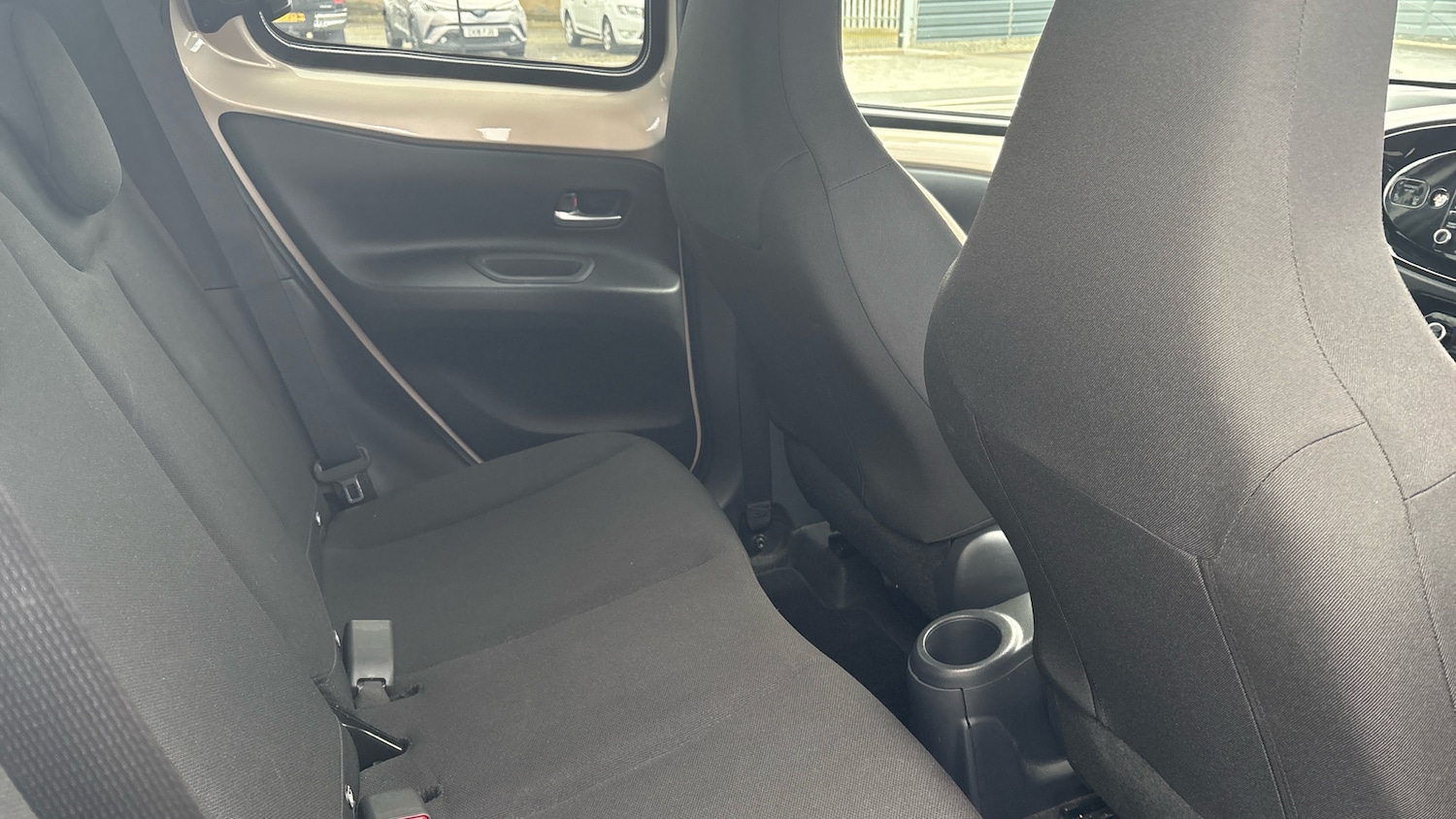 Used Toyota Aygo X 2023 for sale - 76625629: Photo 12