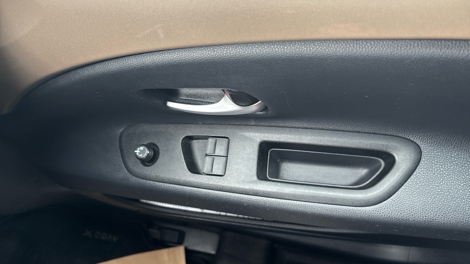 Used Toyota Aygo X 2023 for sale - 76625629: Photo 36