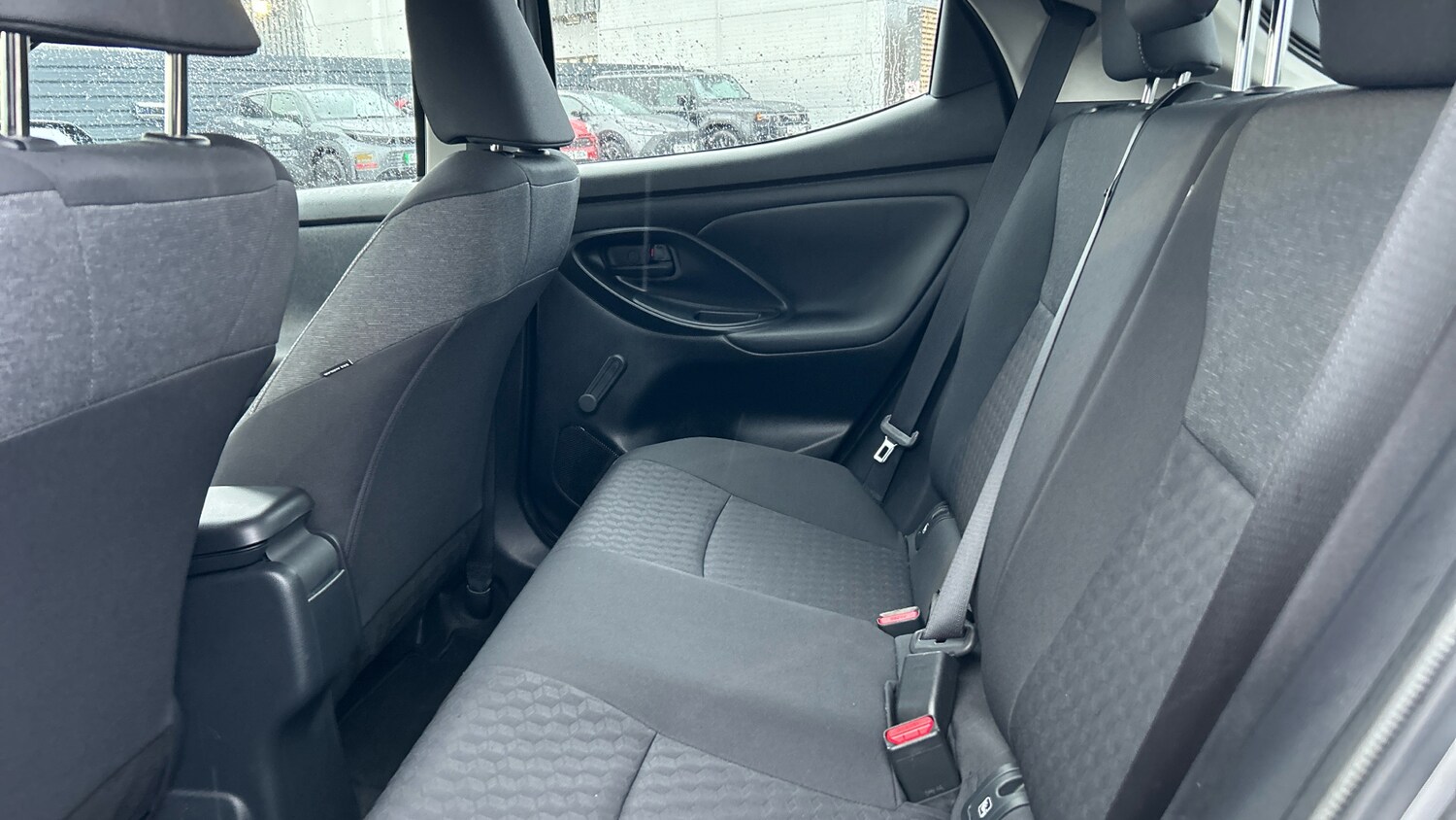 Used Toyota Yaris 2021 for sale - 77906260: Photo 13