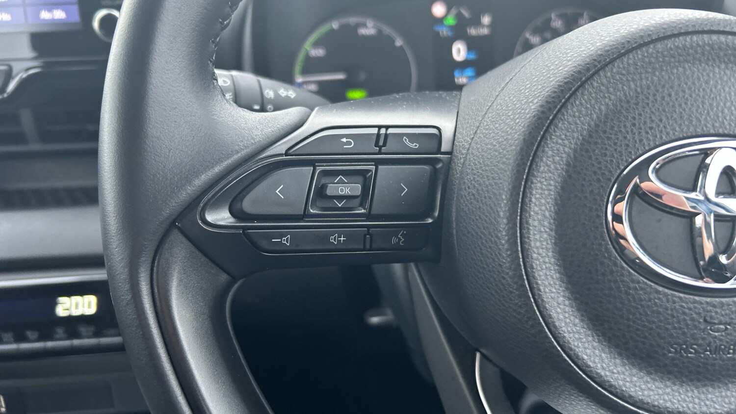 Used Toyota Yaris 2021 for sale - 77906260: Photo 25