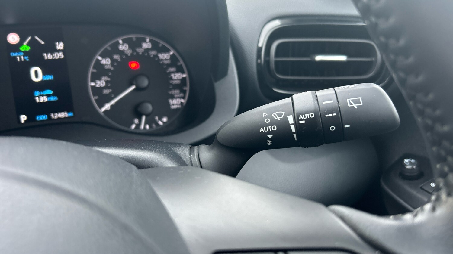 Used Toyota Yaris 2021 for sale - 77906260: Photo 28