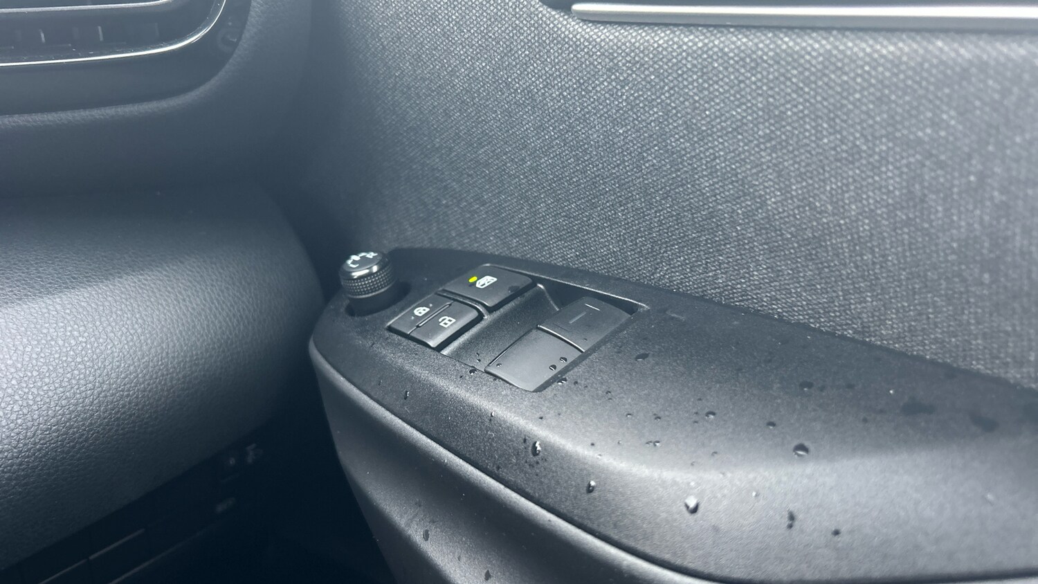 Used Toyota Yaris 2021 for sale - 77906260: Photo 30