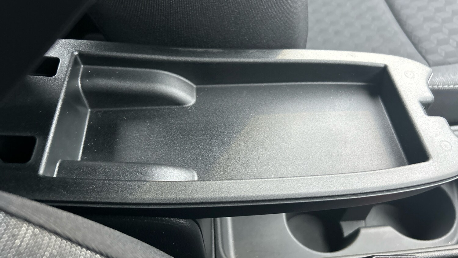 Used Toyota Yaris 2021 for sale - 77906260: Photo 35