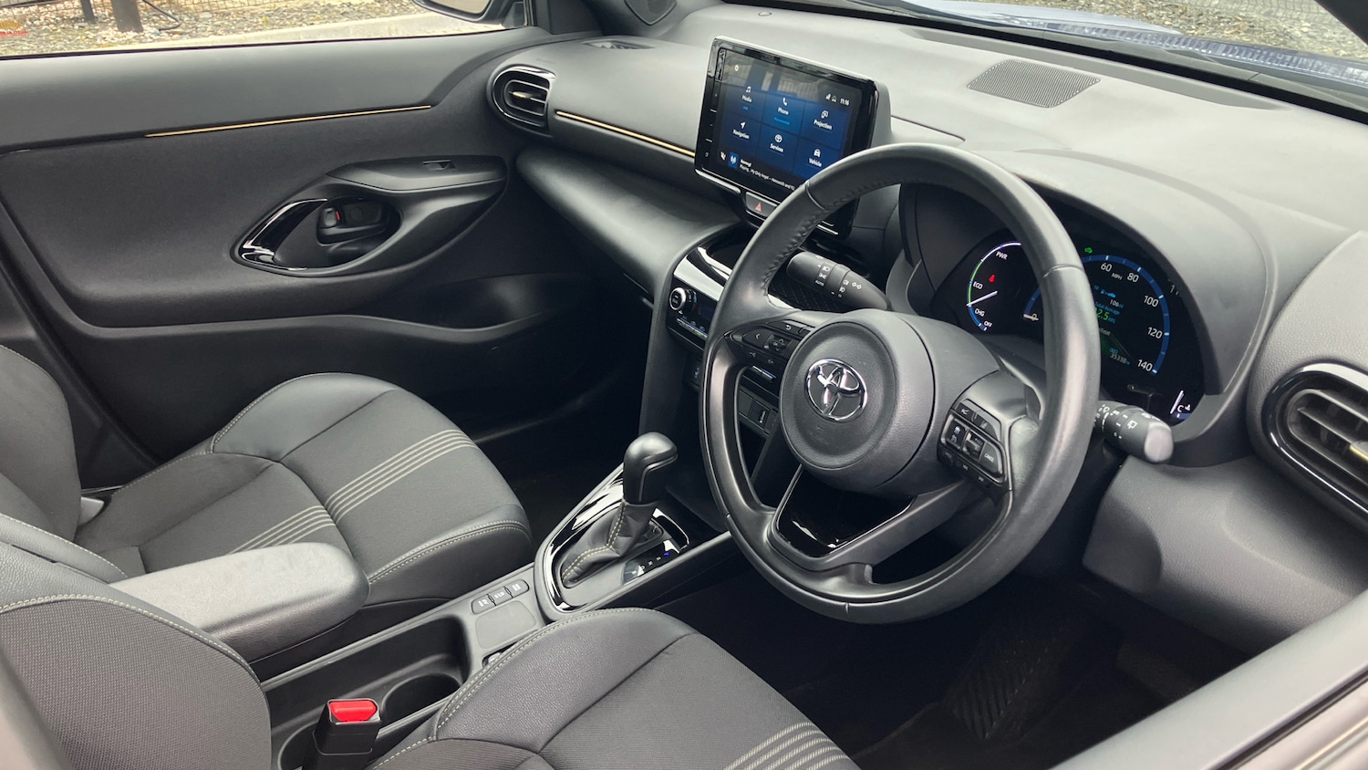 Used Toyota Yaris Cross 2022 for sale - 76252591: Photo 11