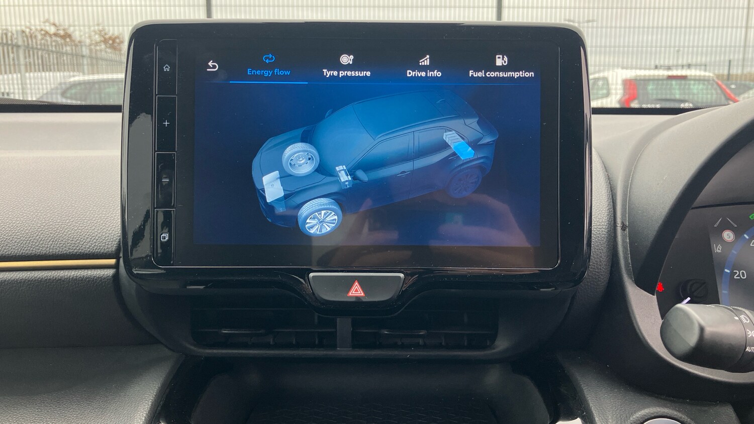 Used Toyota Yaris Cross 2022 for sale - 76252591: Photo 24