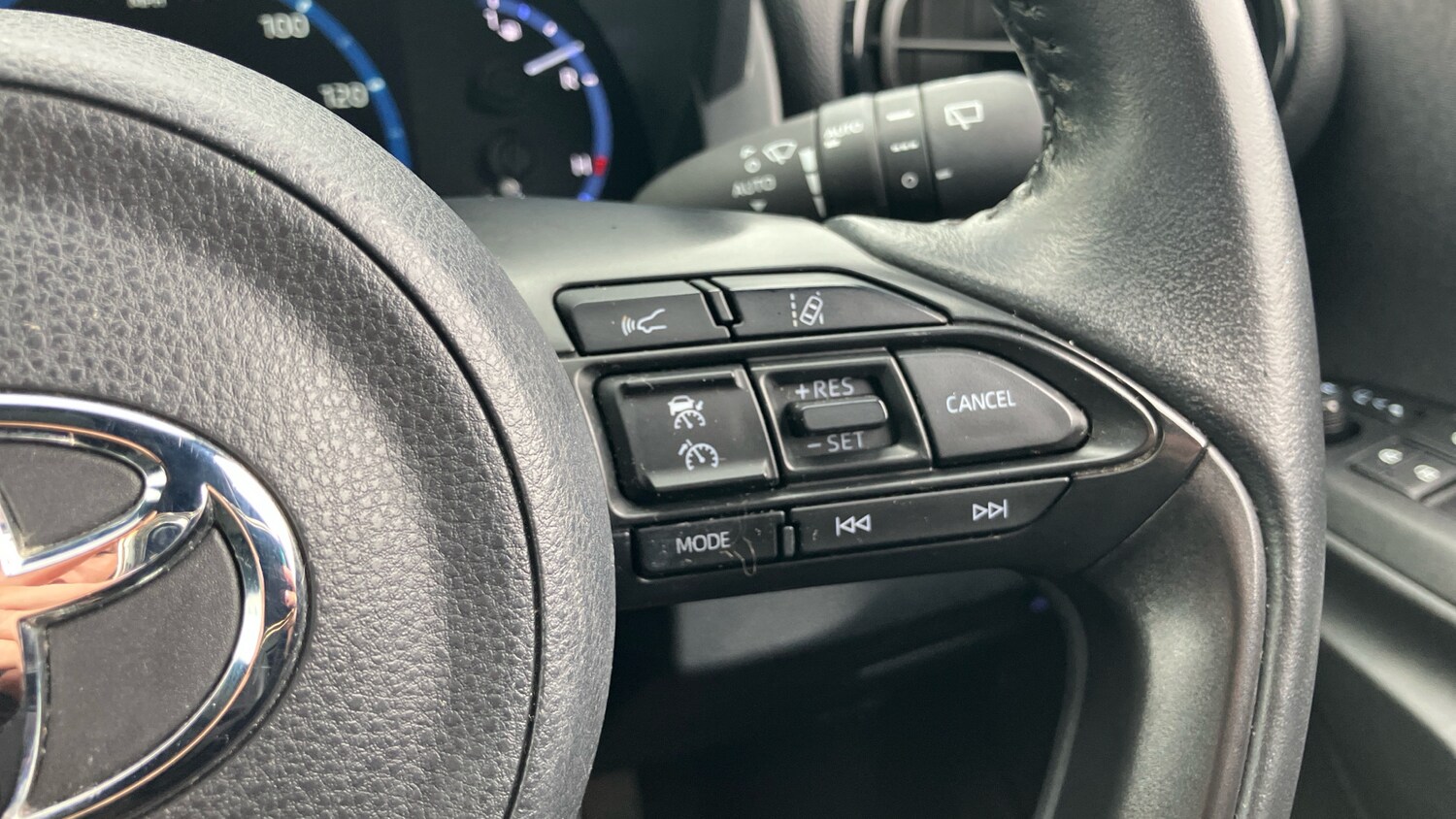 Used Toyota Yaris Cross 2022 for sale - 76252591: Photo 29