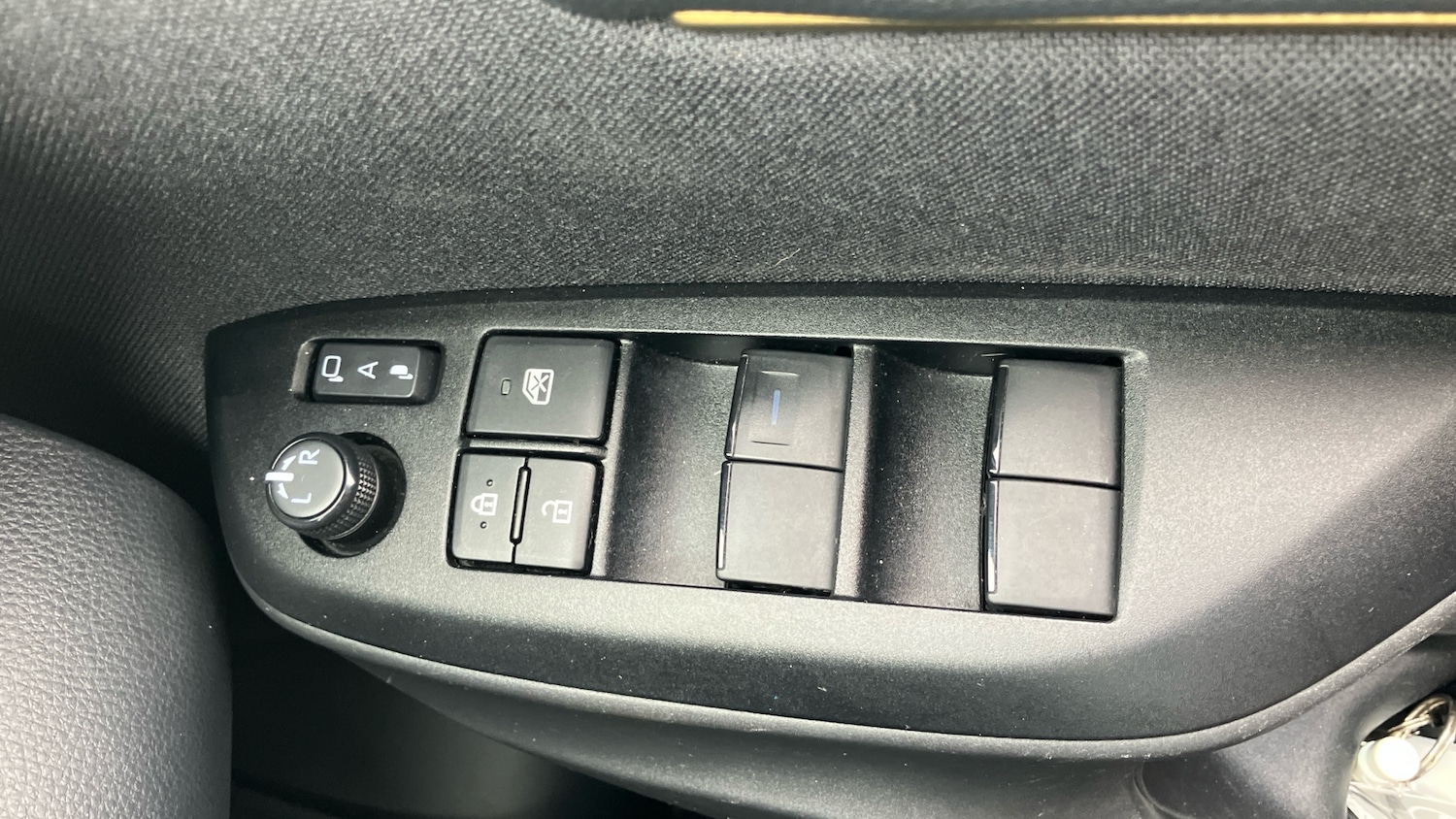 Used Toyota Yaris Cross 2022 for sale - 76252591: Photo 34