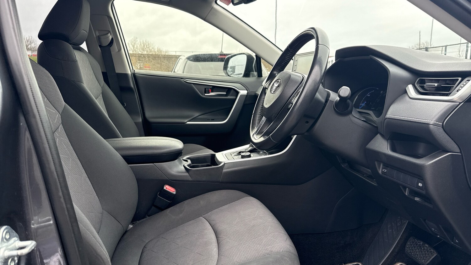 Used Toyota RAV4 2019 for sale - 78027076: Photo 11