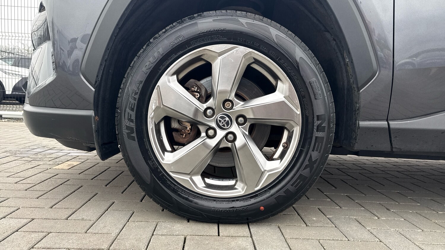 Used Toyota RAV4 2019 for sale - 78027076: Photo 18