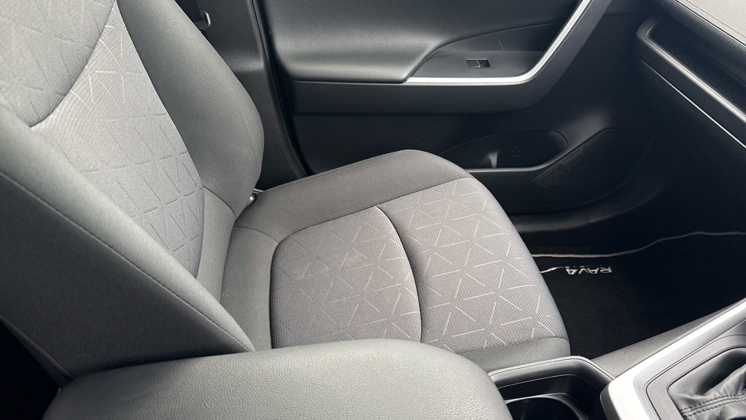 Used Toyota RAV4 2019 for sale - 78027076: Photo 21