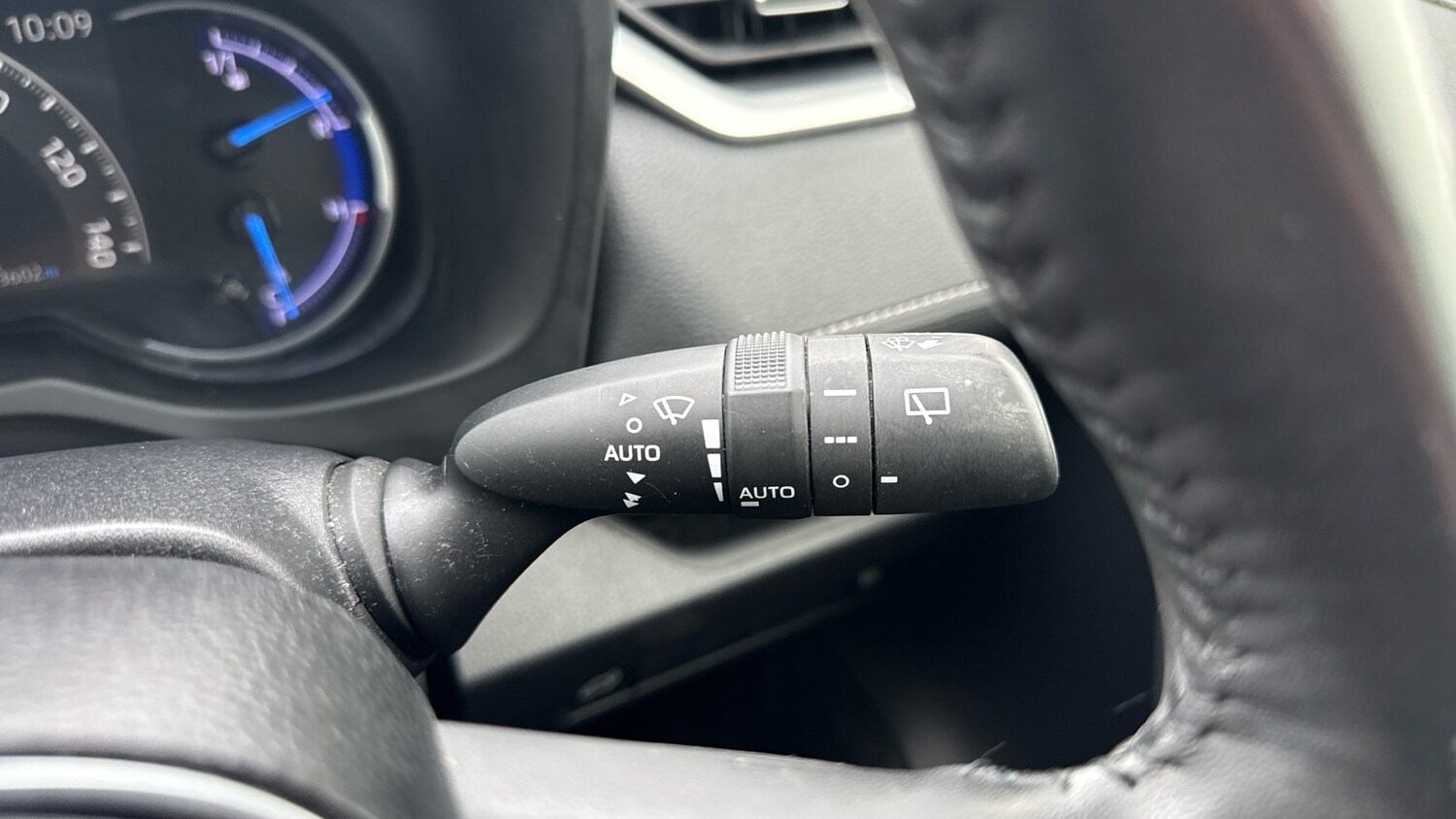 Used Toyota RAV4 2019 for sale - 78027076: Photo 29