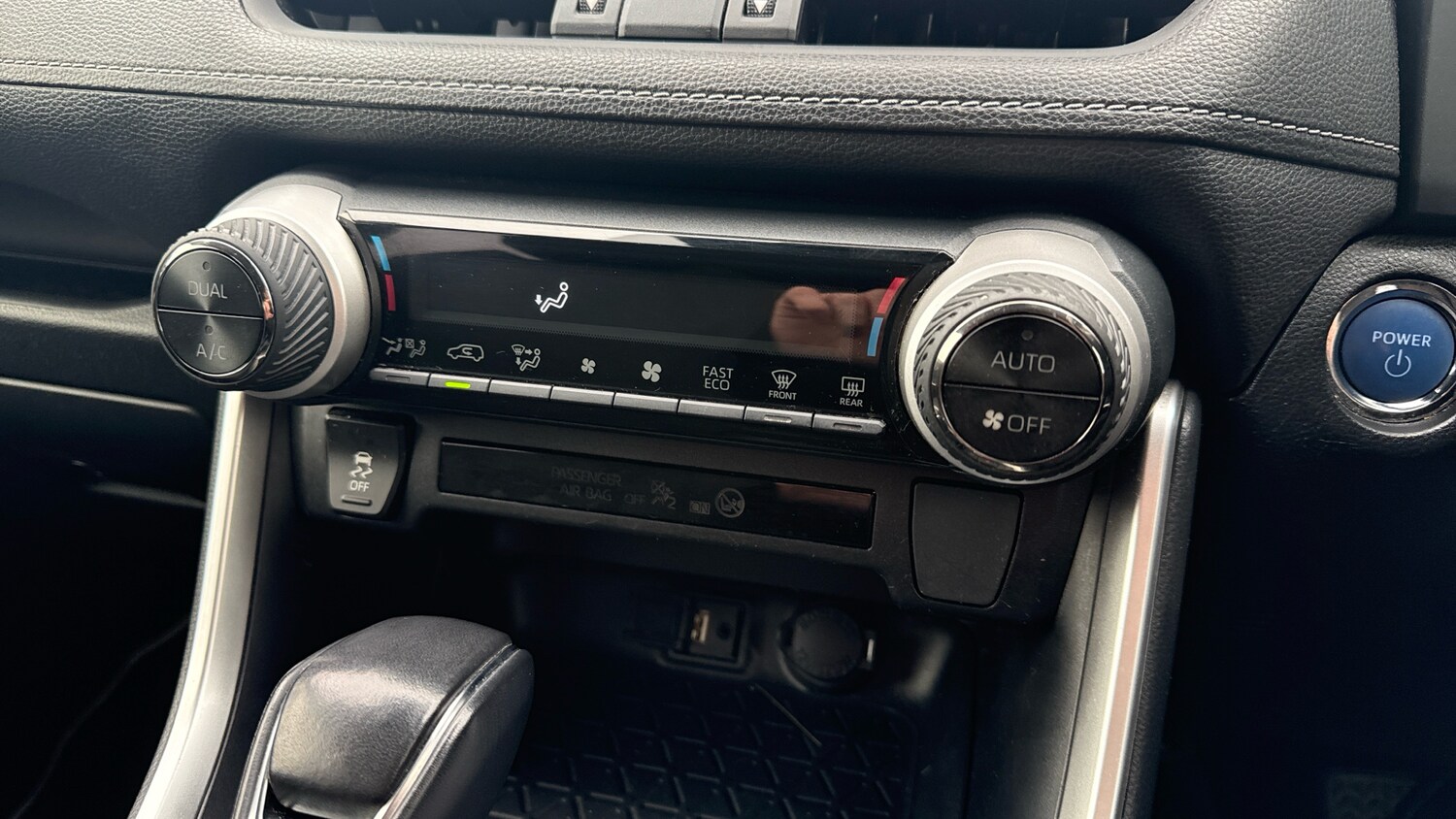 Used Toyota RAV4 2019 for sale - 78027076: Photo 33