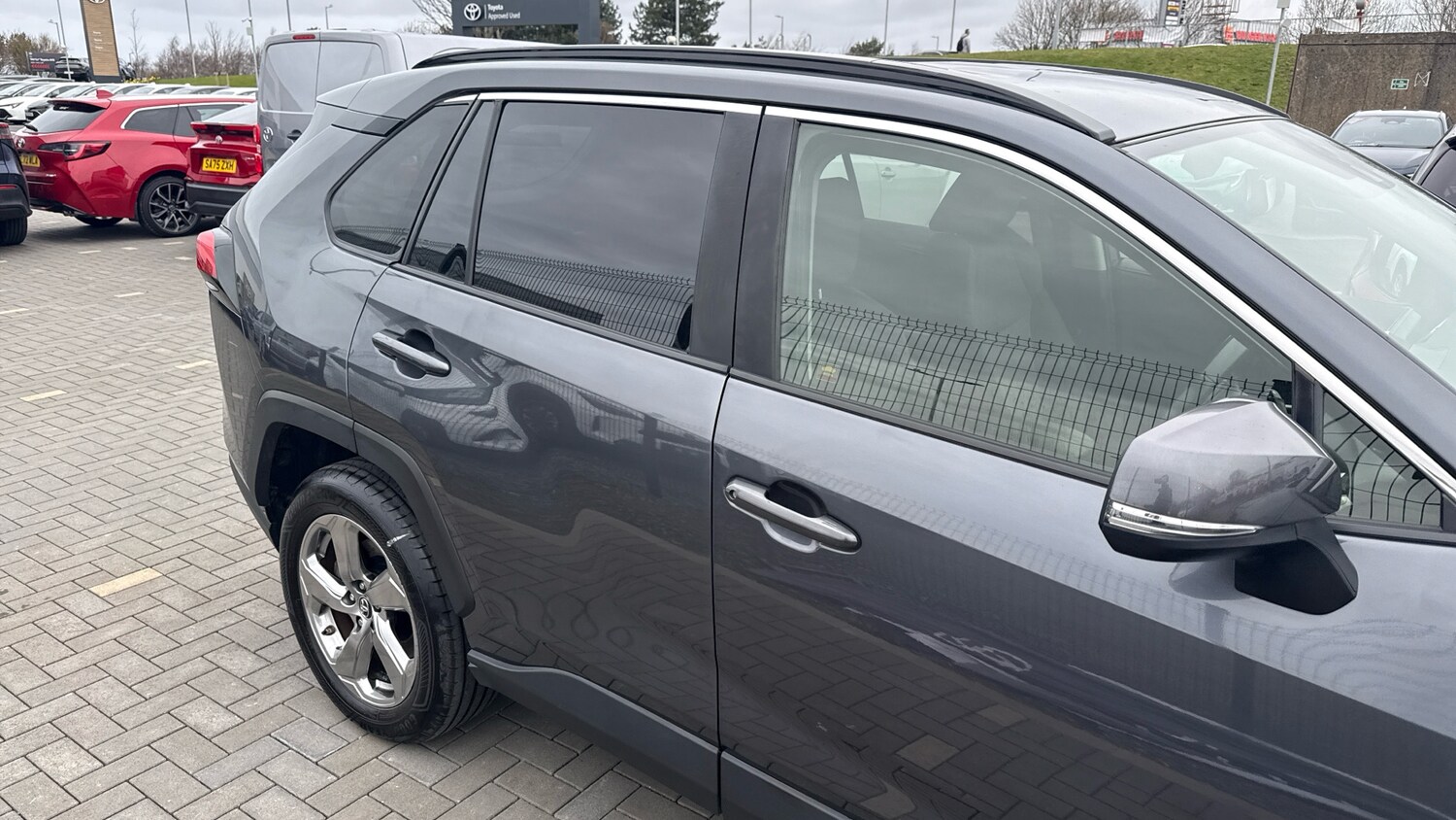 Used Toyota RAV4 2019 for sale - 78027076: Photo 37