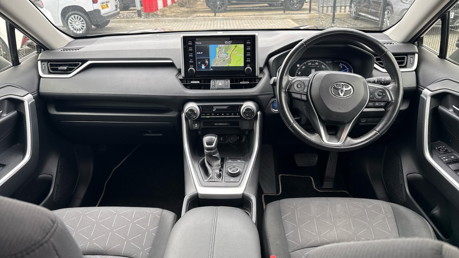 Used Toyota RAV4 2019 for sale - 78027076: Photo 5