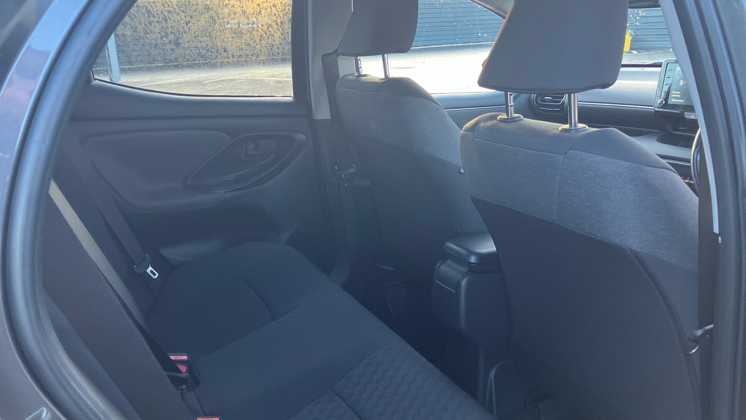 Used Toyota Yaris 2020 for sale - 76787041: Photo 12