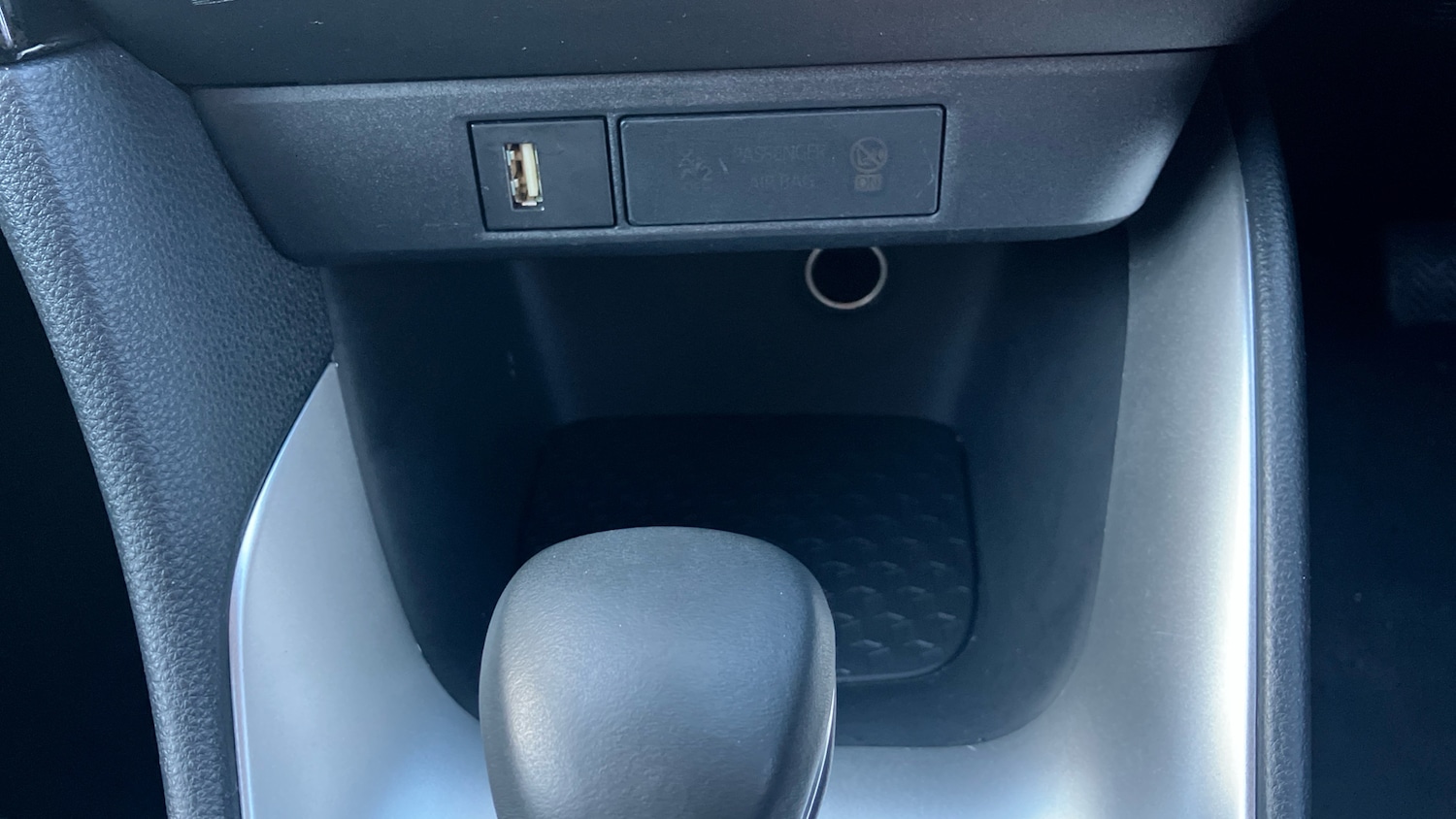 Used Toyota Yaris 2020 for sale - 76787041: Photo 27