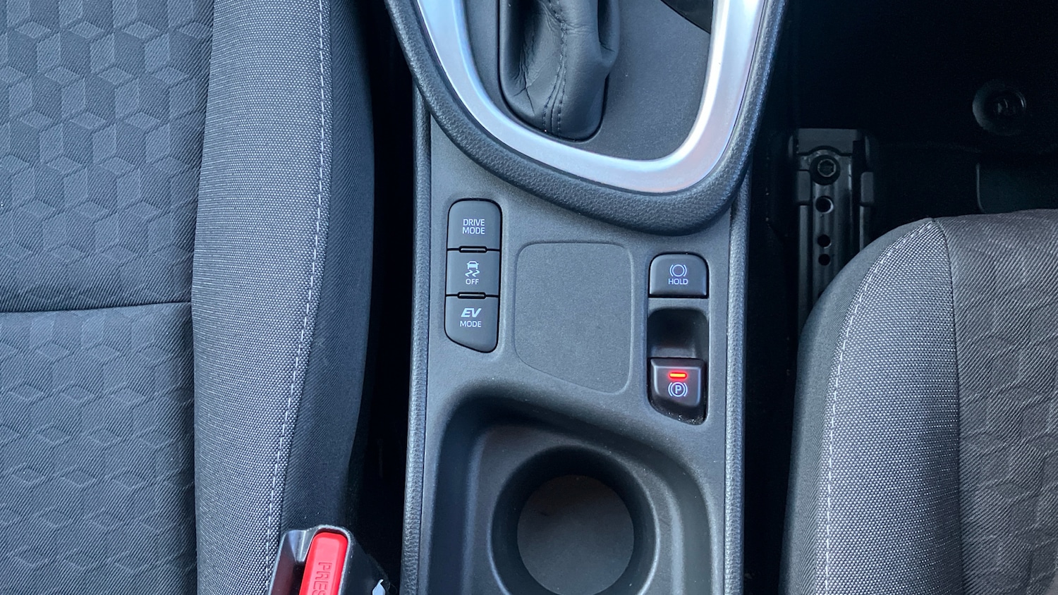 Used Toyota Yaris 2020 for sale - 76787041: Photo 29