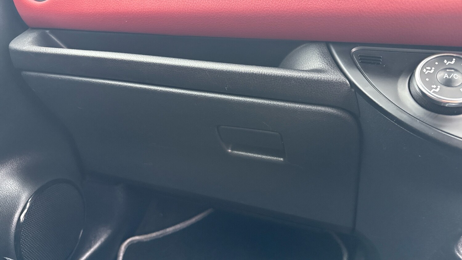 Used Toyota Yaris 2017 for sale - 77847615: Photo 24