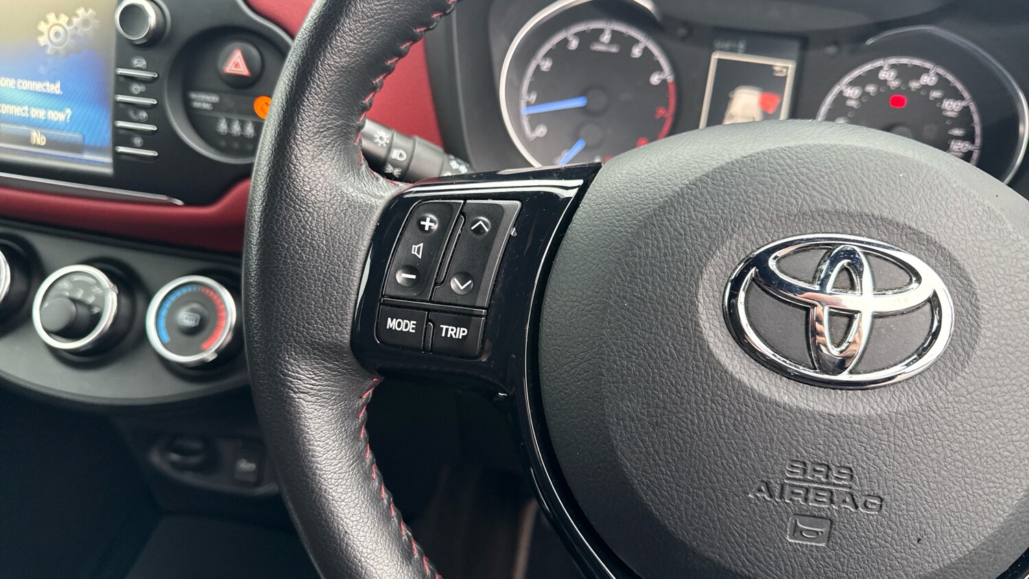 Used Toyota Yaris 2017 for sale - 77847615: Photo 29