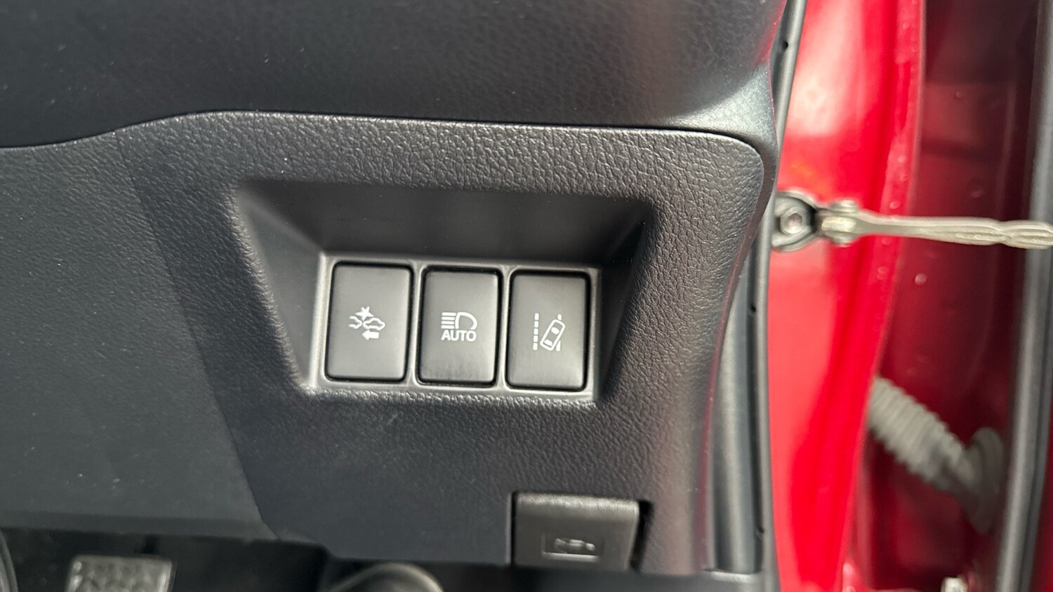 Used Toyota Yaris 2017 for sale - 77847615: Photo 35