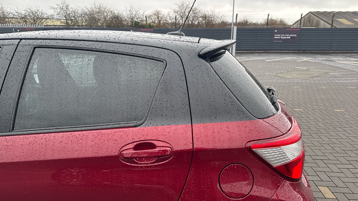 Used Toyota Yaris 2017 for sale - 77847615: Photo 41